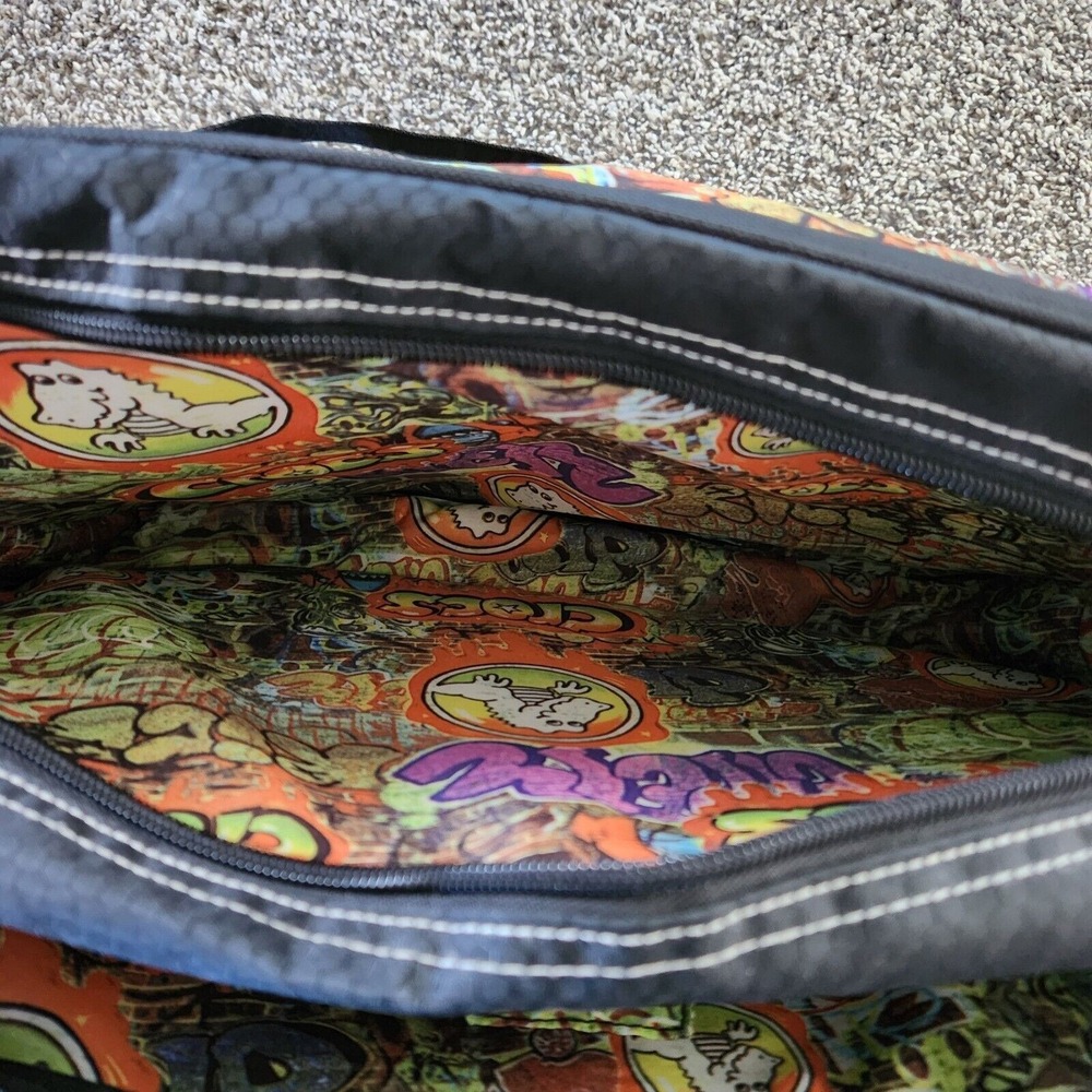 Crocs Laptop Messenger Bag Tote Black Silver Grey 17" X 6" X 12" Large‎ - Picture 9 of 12